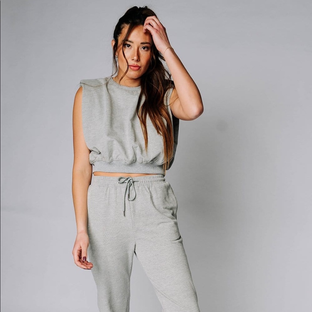 Crescent-Angie sweatpants and crop set!